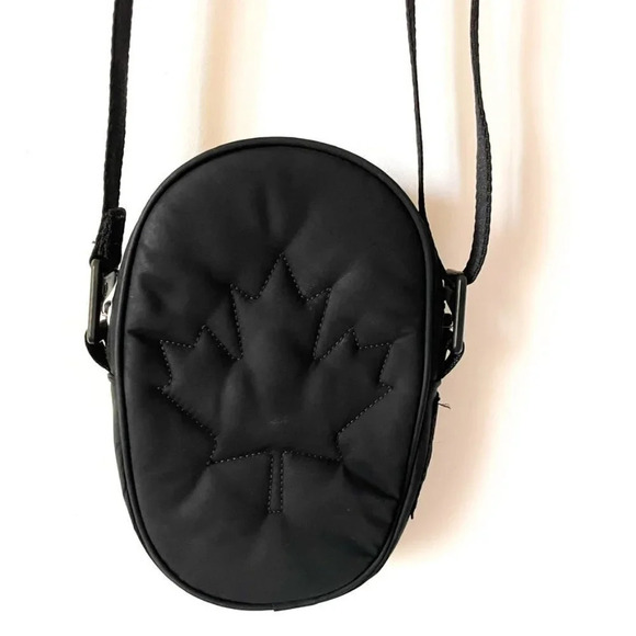 Lululemon Athletica Bags Lululemon Team Canada 22  Future Legacy Crossbody Bag - Picture 6 of 10